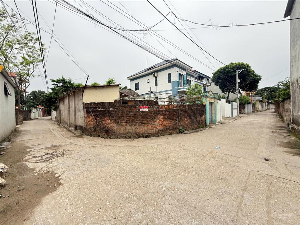 Bán lô đất 83,3 m2, mt 5m, đã có sổ, giá 43tr/m2 tại kim hoa, mê linh