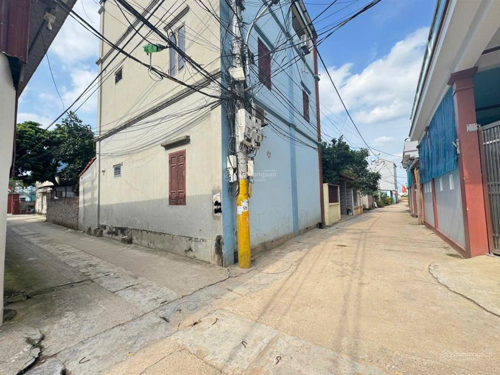 Nhỉnh 2 tỷ sở hữu ngay lô đất vuông vắn tại phù trì quang minh, tiềm năng cao