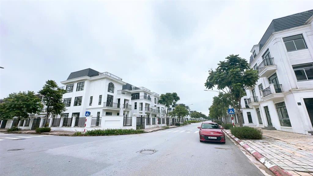 Chủ gửi bán căn liền kề hud mê linh center đẹp xuất sắc, giá yêu thương