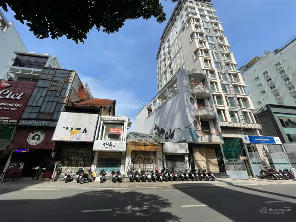 Chính chủ bán mặt tiền  lý tự trọng, quận 1. dt 20 x 50m. cn ~1067m²