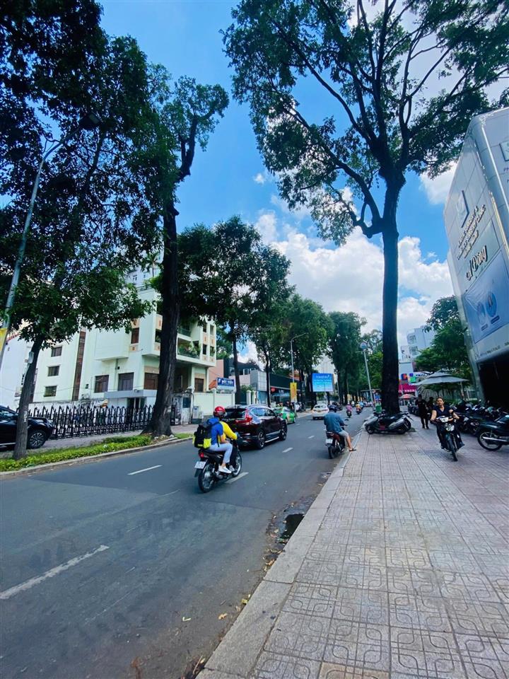 Bán nhà 161 pasteur  dt 36x80m = 3032,3m2 đất ở  ctxd 4 hầm + 22 tầng  giá 2.300 tỷ