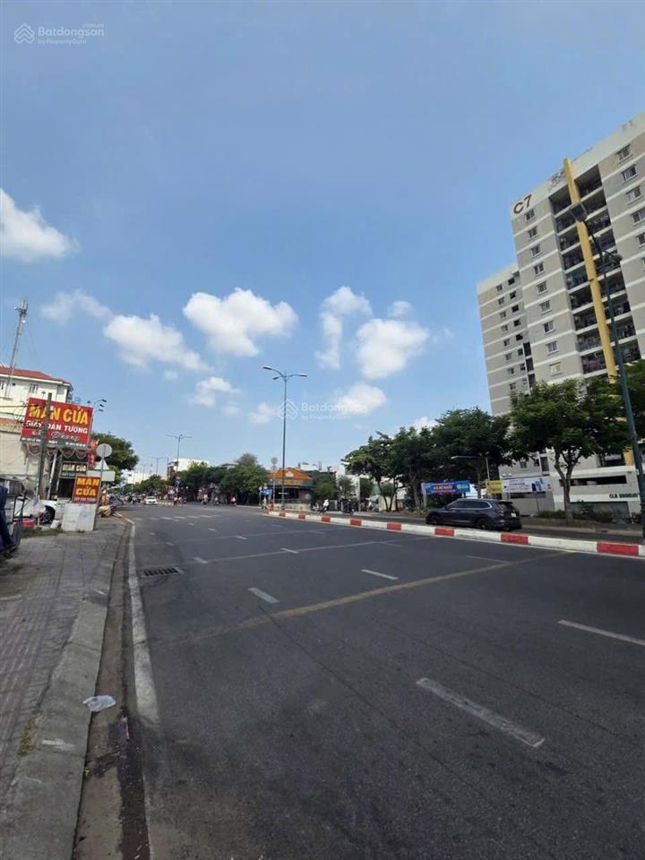 Chính chủ gửi bán mặt tiền lê văn việt