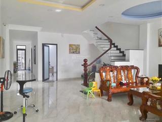 Hot hot !! nhà đẹp khu nam long đối diện global city cao ráo không ngập !!