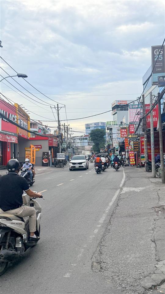 Hàng hiếm kinh doanh góc 2mt đỗ xuân hợp  thông tin chuẩn xác 100%!