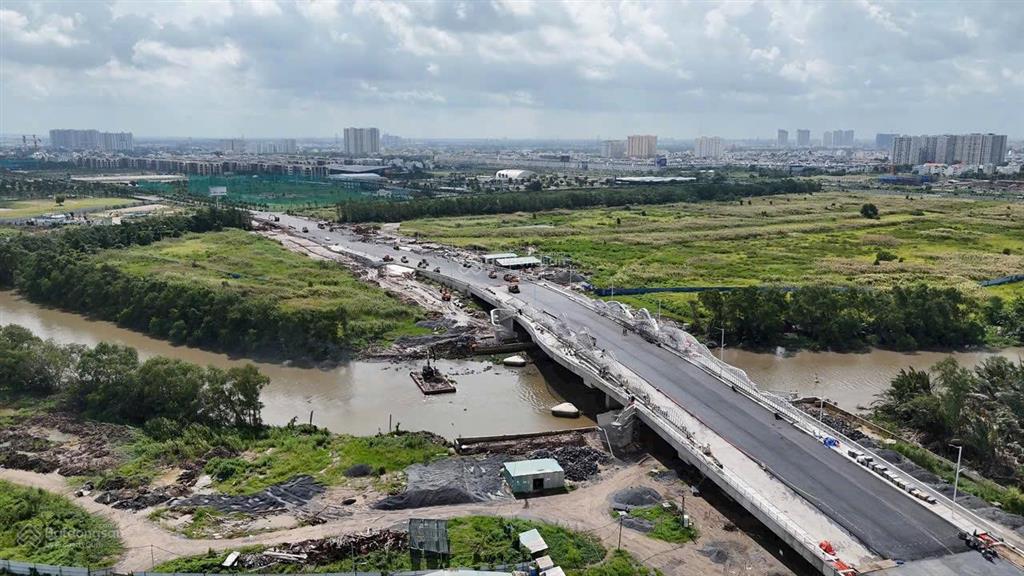 Hàng ngon bán nhanh kdc phú nhuận, lô hiếm có có giá 5x cụ thể là 58tr/m2, chỉ một lô hiếm có