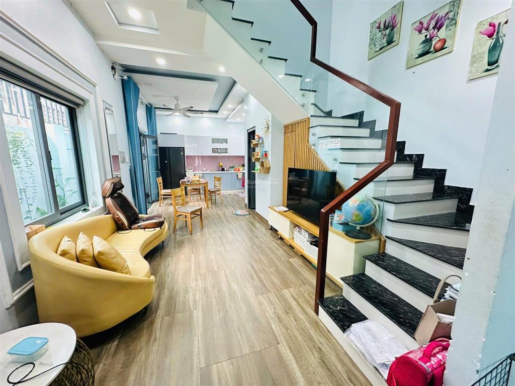 Đường số 7, linh trung, thủ đức, hcm chỉ với 7,95 tỷ cho nhà riêng 3pn 3wc