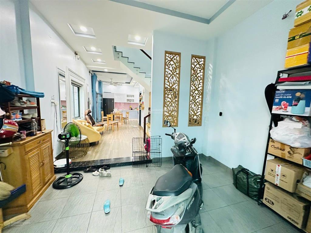 Đường số 7, linh trung, thủ đức, hcm chỉ với 7,95 tỷ cho nhà riêng 3pn 3wc