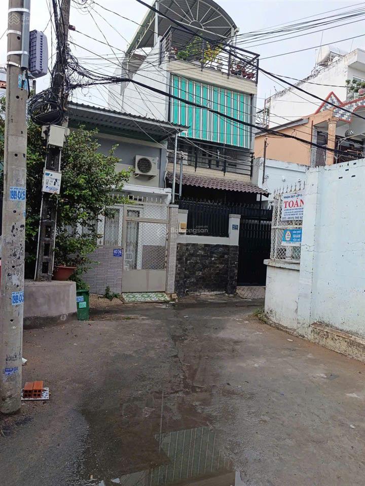 2 tỷ  nhà 2 tầng  sổ riêng, hoàn công  kha vạn cân, linh chiểu