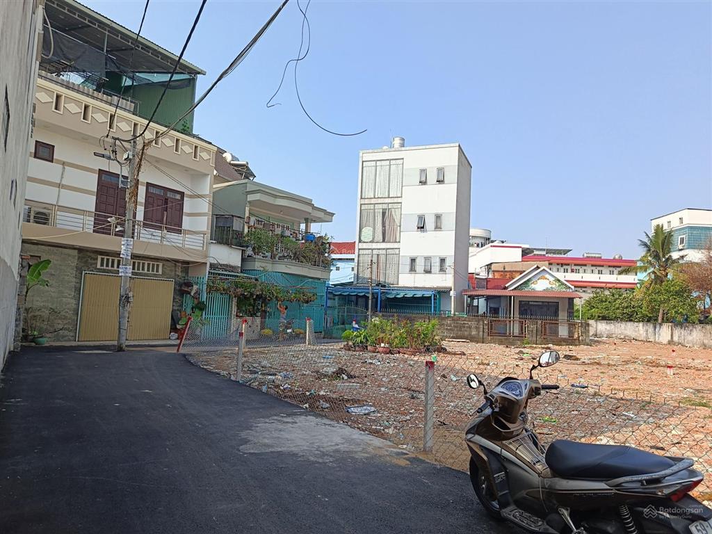 Bán lô đất 69,4m2  5,1 tỷ  đường số 7, linh trung  thủ đức