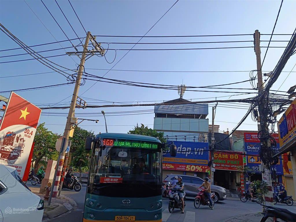 Nhà mặt tiền đường số 10  68m2  4 tầng, 3 phòng ngủ  giá 7,3tỷ