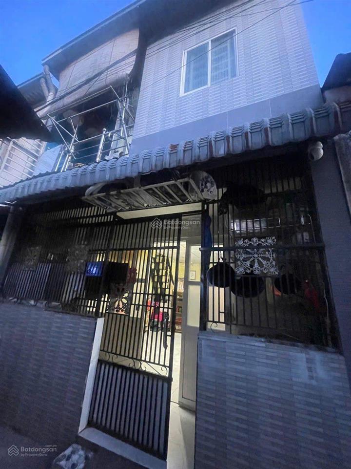 2,65 tỷ  nhà 2 tầng  2 phòng ngủ, 34m² đất  tô ngọc vân, linh đông