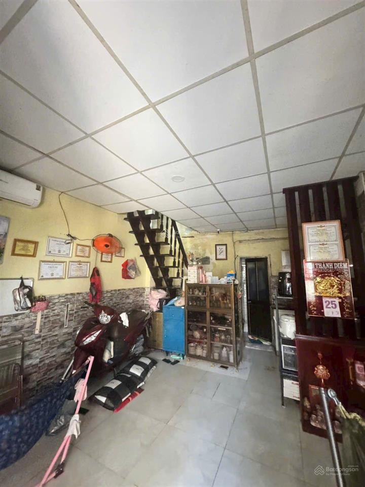 2,65 tỷ  nhà 2 tầng  2 phòng ngủ, 34m² đất  tô ngọc vân, linh đông