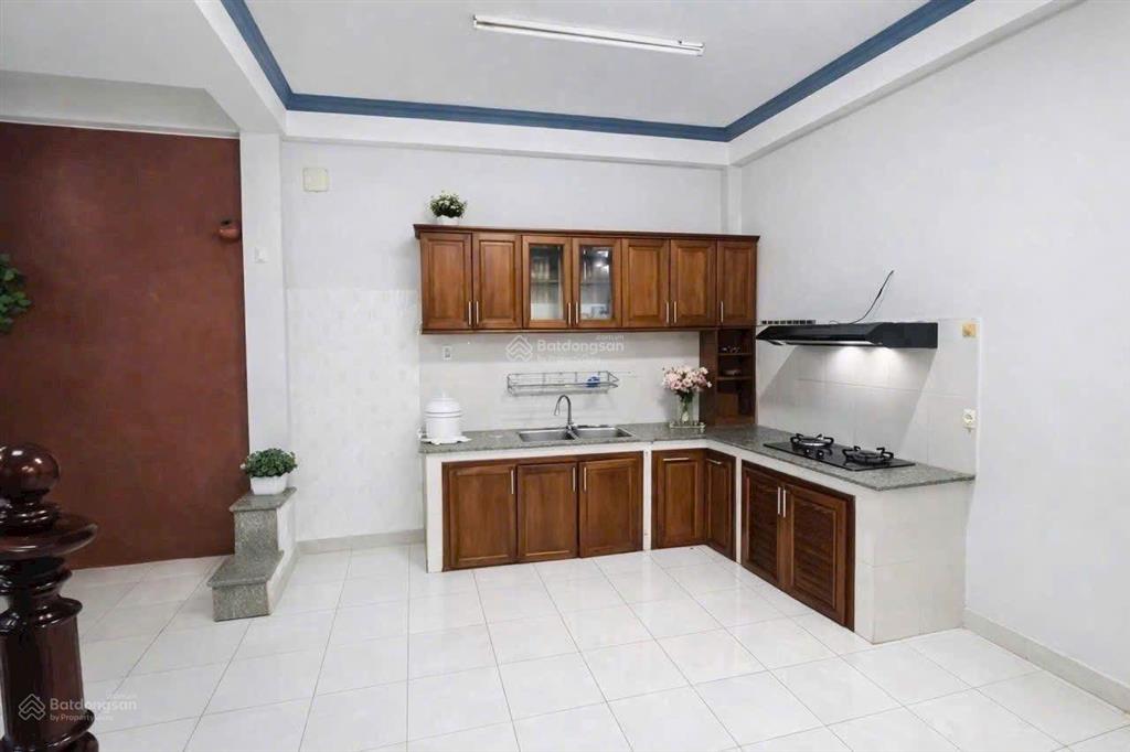 4,65 tỷ  nhà 50m2  3 tầng, đường linh trung, linh trung, thủ đức