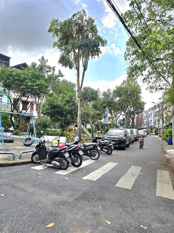 9,5 tỷ  nhà mặt tiền khu himlam, ngay hoàng diệu 2, linh chiểu