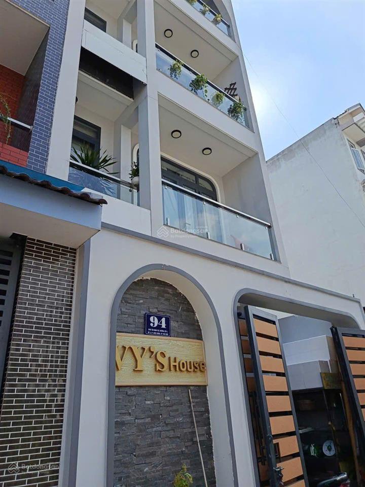 15 tỷ  mặt tiền kd  nhà 4 tầng. đường 4  khu êm đềm linh xuân