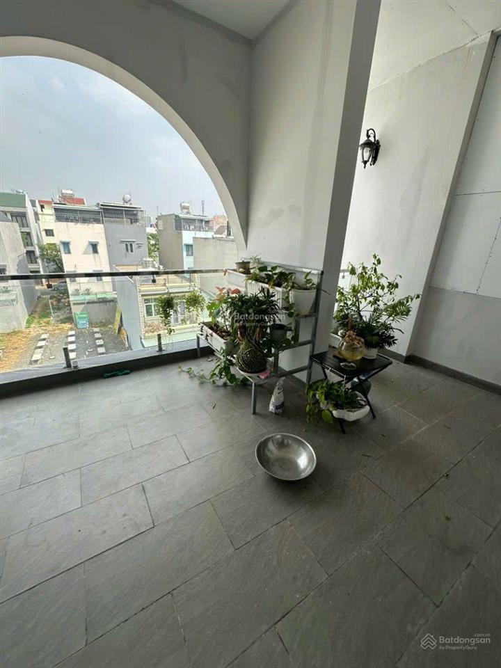 15 tỷ  mặt tiền kd  nhà 4 tầng. đường 4  khu êm đềm linh xuân