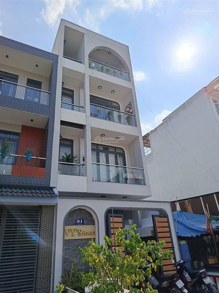 15 tỷ  mặt tiền kd  nhà 4 tầng. đường 4  khu êm đềm linh xuân