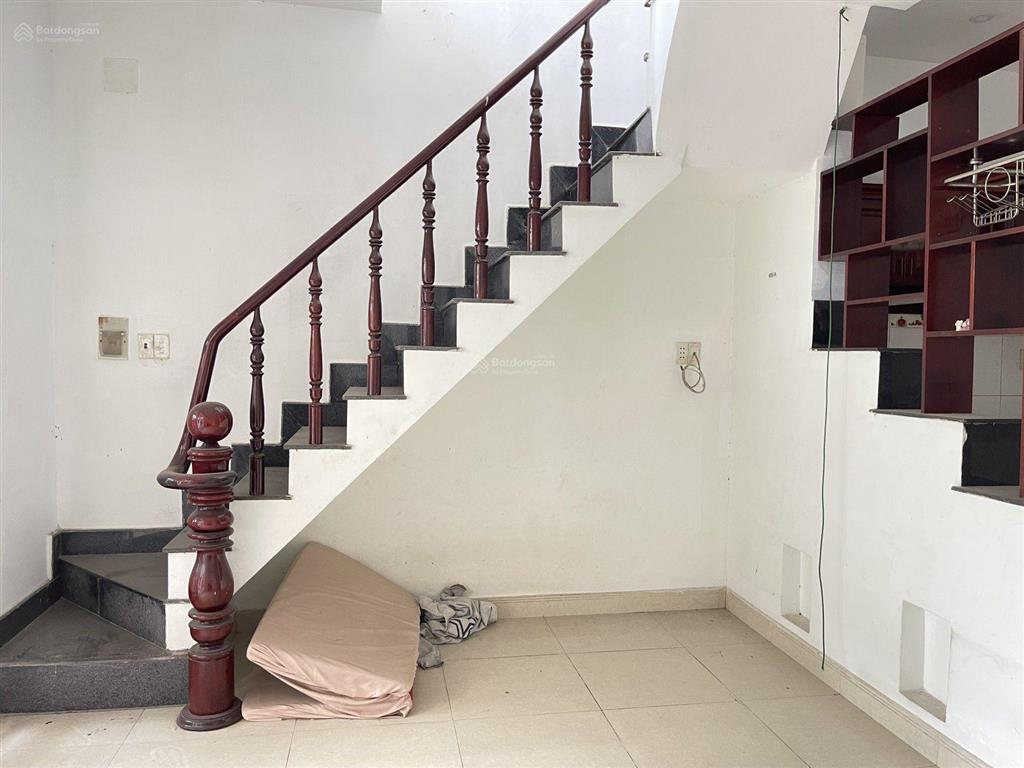3,65 tỷ  50m2. nhà 2 tầng  2 pn  ngay ql1k, phạm văn đồng, thủ đức