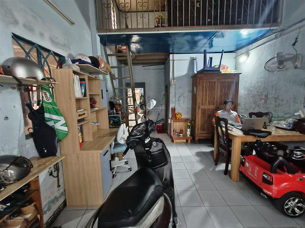 4 tỷ  81m2  nhà c4, ngay trường c3 đào sơn tây, đường 10, linh xuân. hẻm đẹp  có vỉa hè