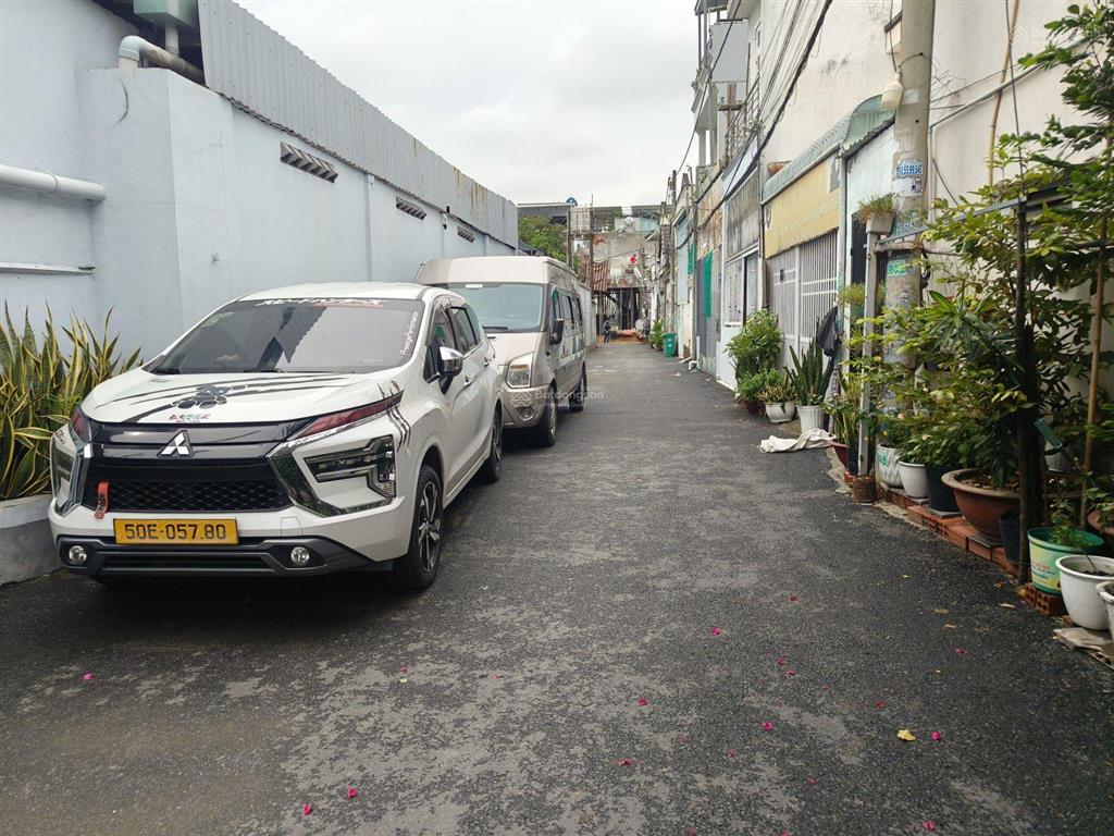 4 tỷ  81m2  nhà c4, ngay trường c3 đào sơn tây, đường 10, linh xuân. hẻm đẹp  có vỉa hè