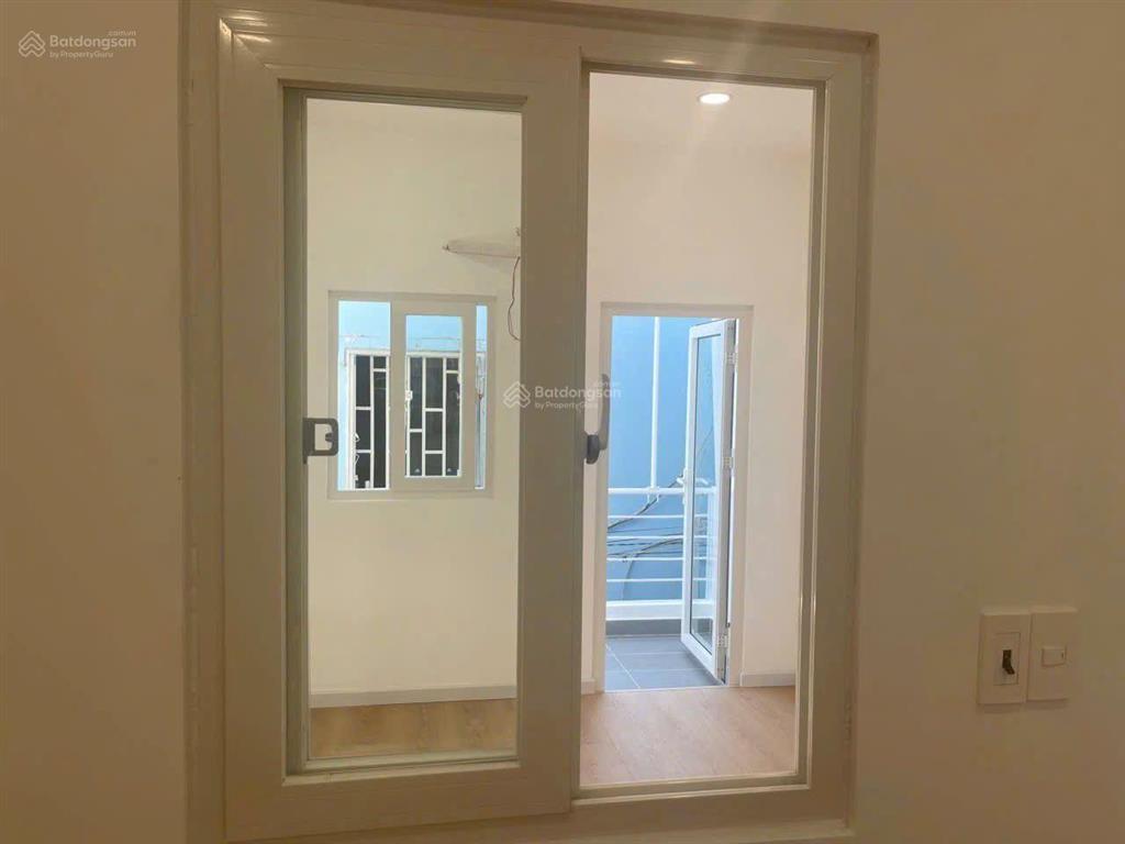 3,4 tỷ  nhà ngay kha vạn cân, linh chiểu, thủ đức nhà 2 tầng 40m