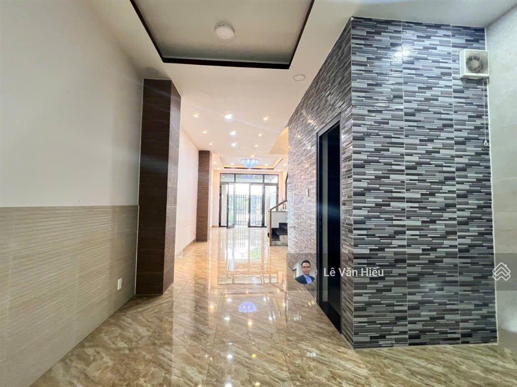 6,05 tỷ  nhà 3 tầng  5pn  85m2  đường số 9  linh xuân, thủ đức