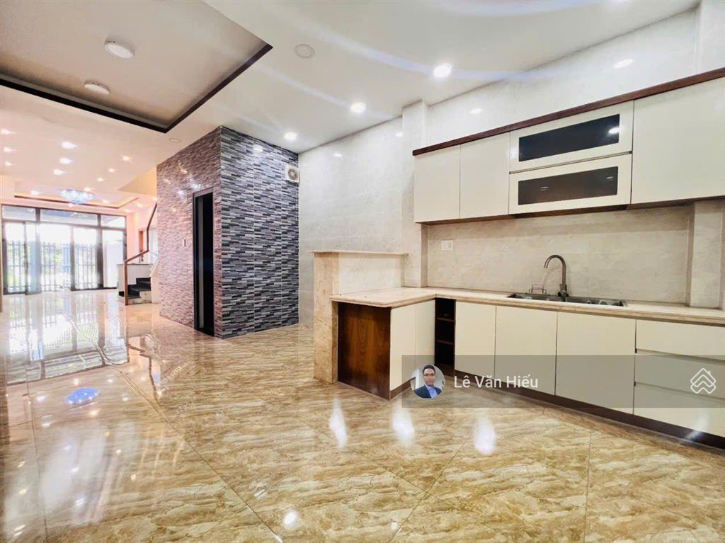 6,05 tỷ  nhà 3 tầng  5pn  85m2  đường số 9  linh xuân, thủ đức