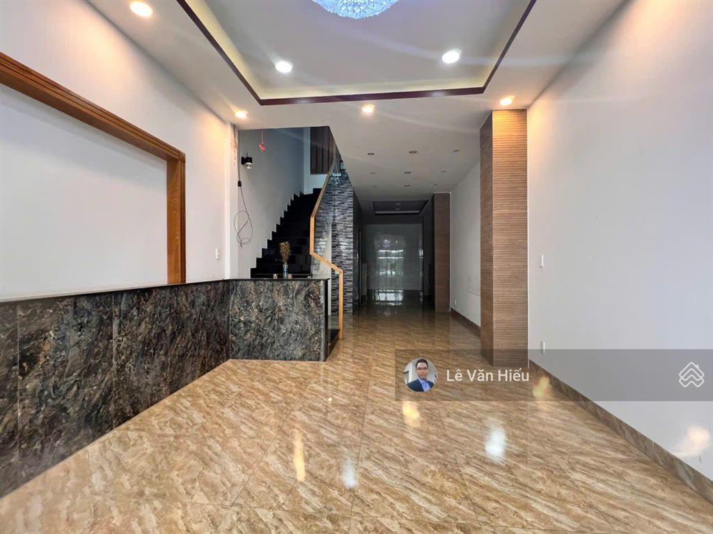 6,05 tỷ  nhà 3 tầng  5pn  85m2  đường số 9  linh xuân, thủ đức