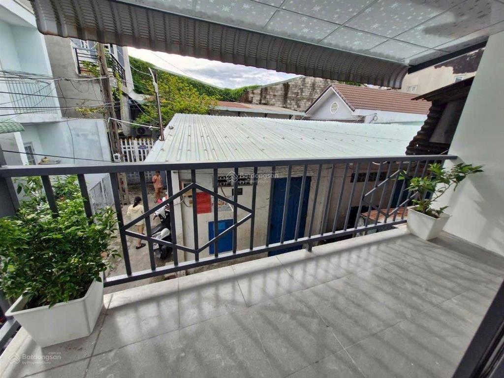 2,09 tỷ  nhà đẹp, sổ riêng  ql1a, linh xuân