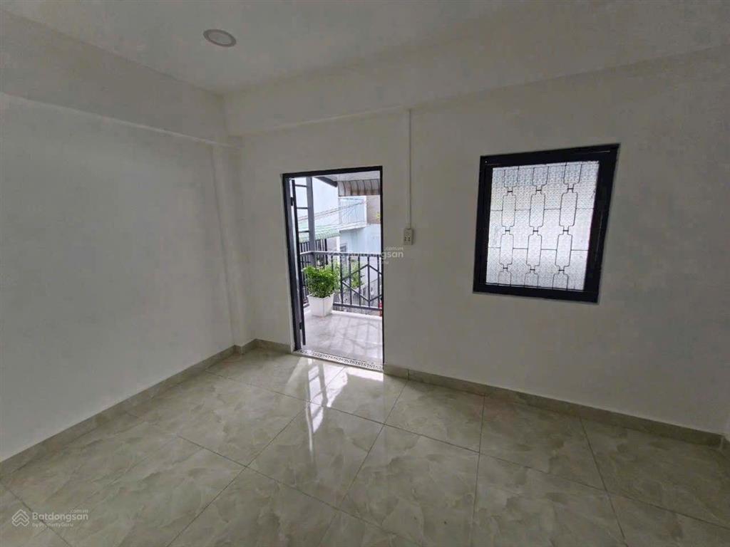 2,09 tỷ  nhà đẹp, sổ riêng  ql1a, linh xuân