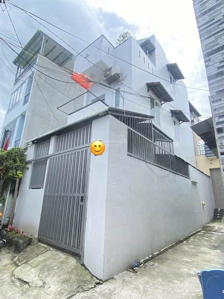 Nhà 3 tầng 3 phòng ngủ hxh thông đường số 11, trường thọ, tp. thủ đức
