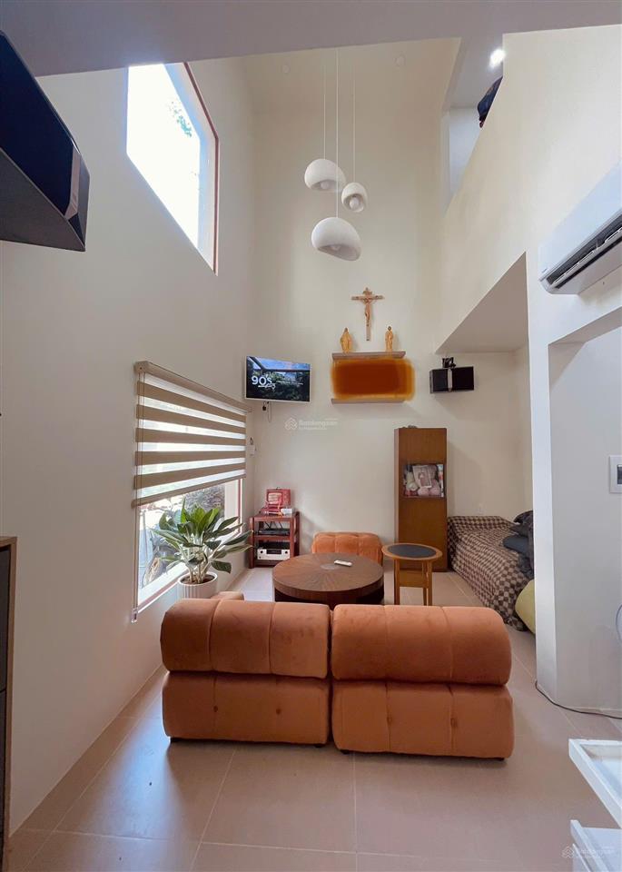 7 tỷ  bán gấp nhà 2 tầng, đẹp, mới  tô ngọc vân, p. linh tây, thủ đức