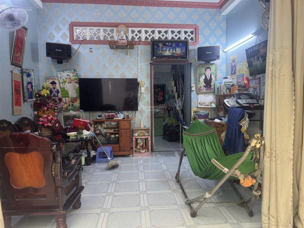 3,45 tỷ  nhà 2 tầng, ngay lê văn việt, đại học gtvt  q9 cũ