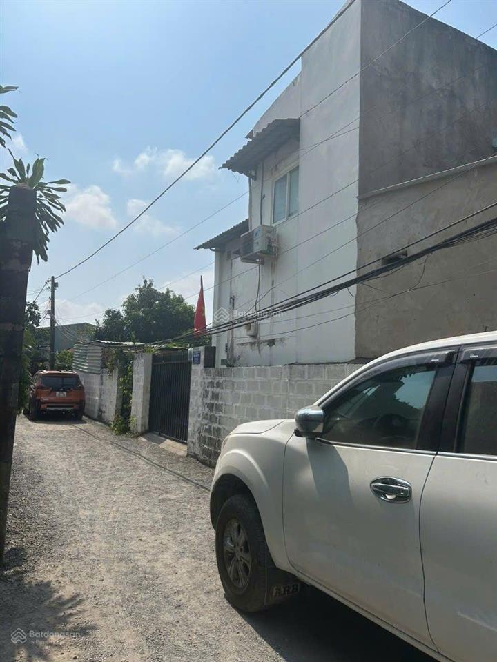 4,3 tỷ  nhà 2 tầng đẹp, hẻm xh  đs 9, linh xuân