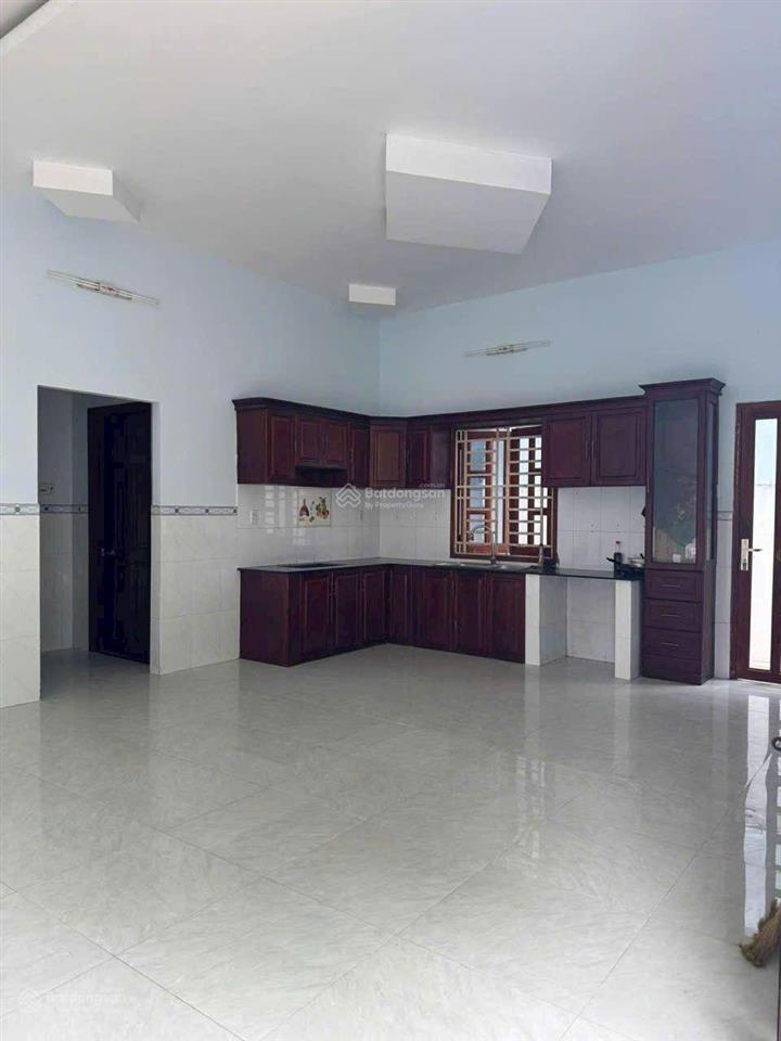 5,4 tỷ  nhà mới đất 90m2, 2 phòng ngủ  đường 8, linh xuân
