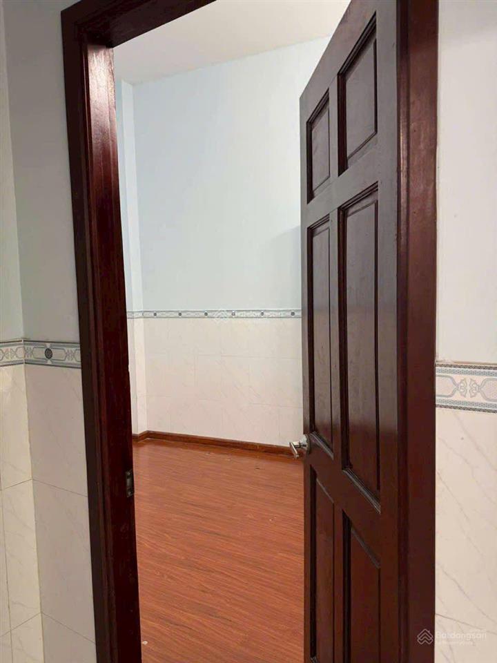 5,4 tỷ  nhà mới đất 90m2, 2 phòng ngủ  đường 8, linh xuân