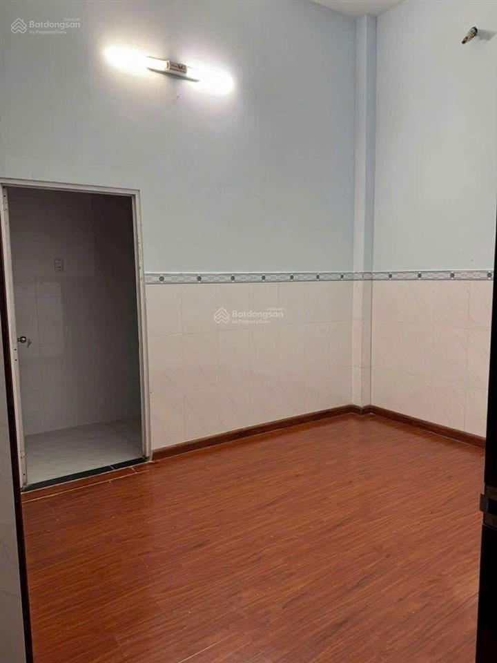 5,4 tỷ  nhà mới đất 90m2, 2 phòng ngủ  đường 8, linh xuân