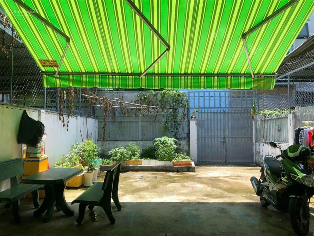 Bán nhà đường 10, linh xuân  thủ đức, 5,05 tỷ, 150m2, 2pn, 2wc