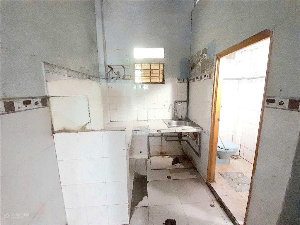 2,05 tỷ  nhà 2 tầng, 38m2  hẻm xe hơi, đường số 6, linh tây
