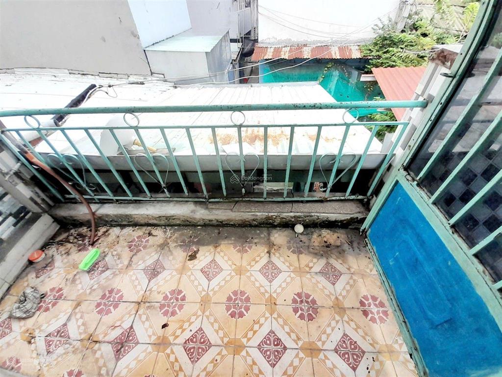 2,05 tỷ  nhà 2 tầng, 38m2  hẻm xe hơi, đường số 6, linh tây