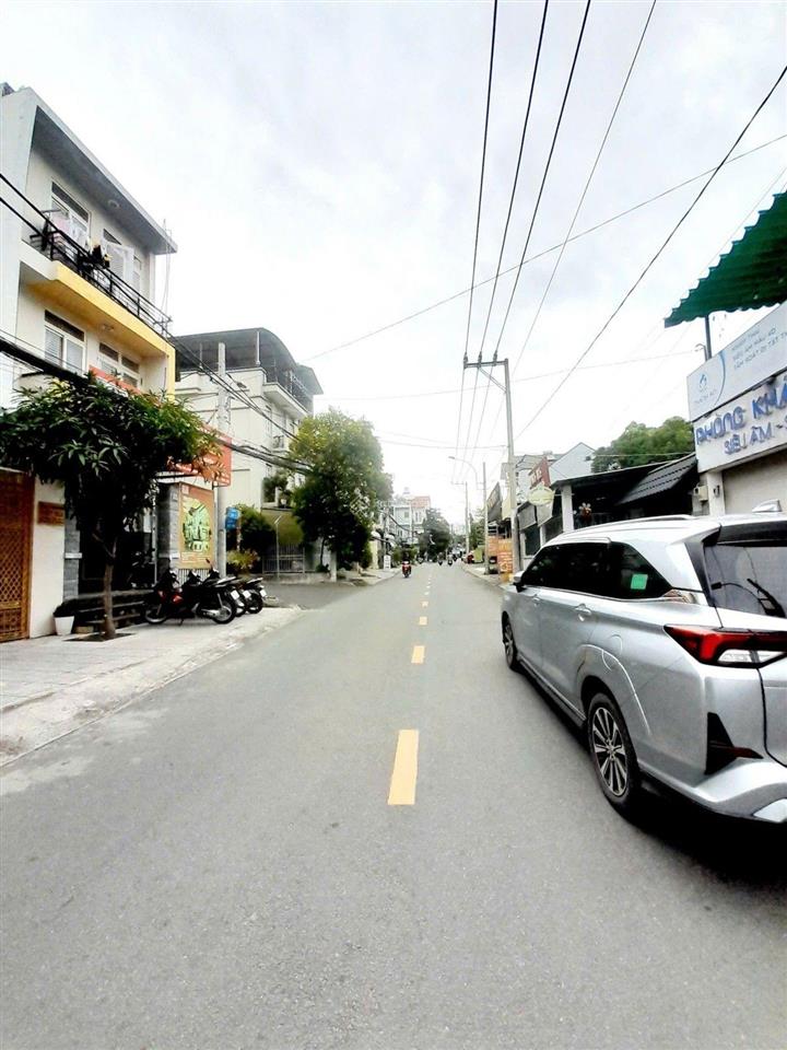 2,05 tỷ  nhà 2 tầng, 38m2  hẻm xe hơi, đường số 6, linh tây
