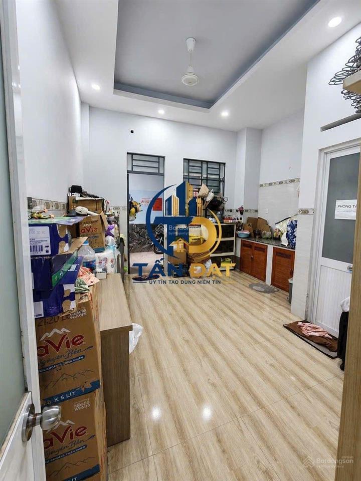 Cho thuê nhà 2 tầng. hẻm 8m đường lê văn chí, linh trung  thủ đức