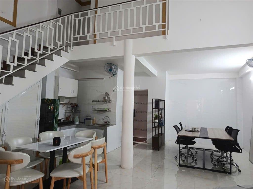 Cho thuê nhà 60m2  hẻm xe hơi  ql1k, linh xuân
