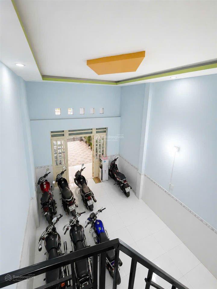 4 tỷ  63m2  nhà 2 tầng, 3 phòng ngủ  hẻm xe hơi, đs 8  linh xuân