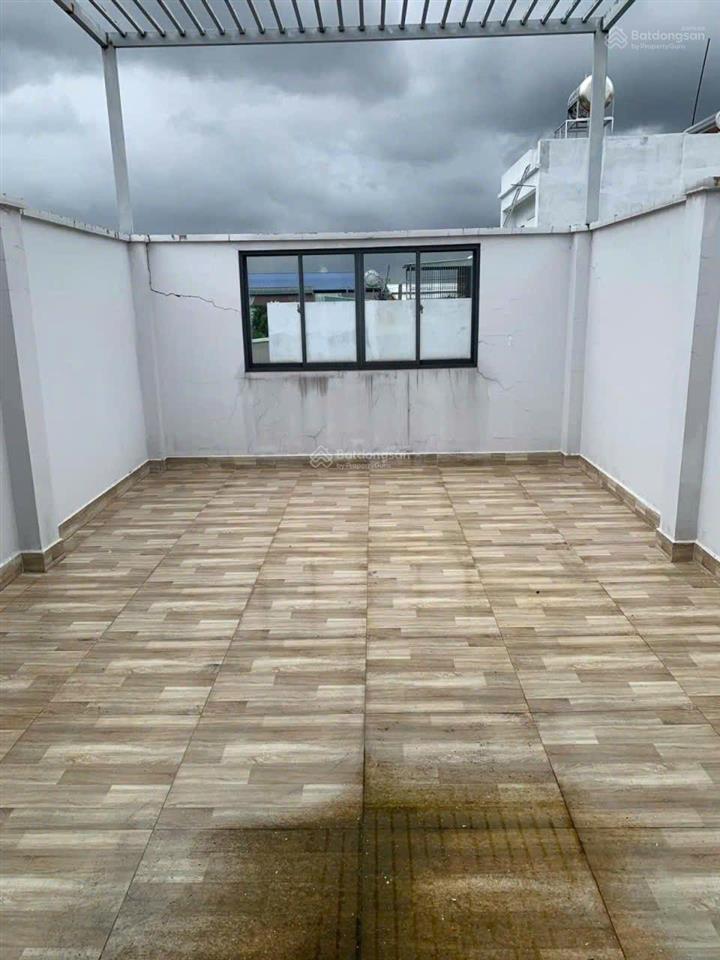 6,15 tỷ  nhà đường số 9 linh xuân  3 tầng đẹp lộng lẫy, sổ hồng hoàn công đầy đủ