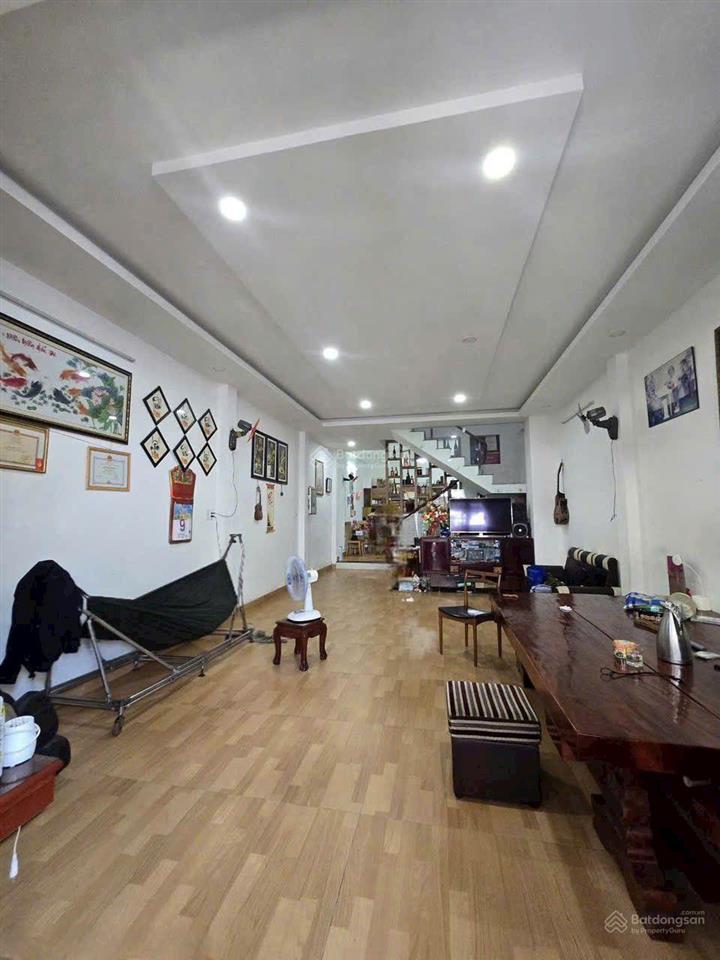6,7 tỷ nhà 2 tầng 91m2  3pn  đường số 10, linh trung