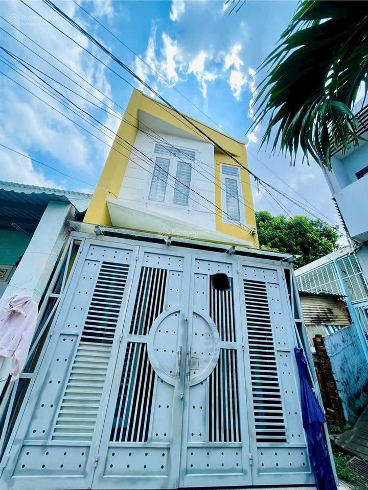 4,5 tỷ  nhà 2 tầng  đường tô vĩnh diện, linh chiểu, thủ đức.