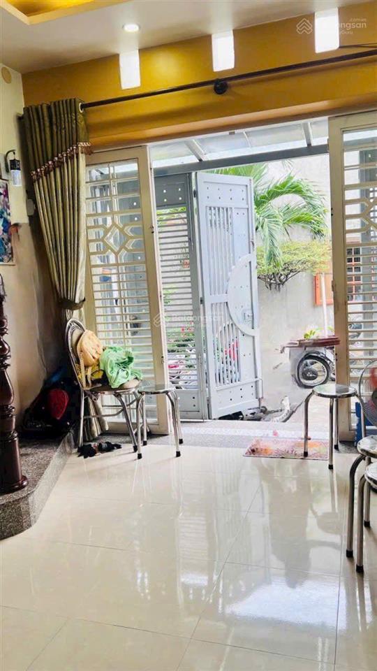 4,5 tỷ  nhà 2 tầng  đường tô vĩnh diện, linh chiểu, thủ đức.