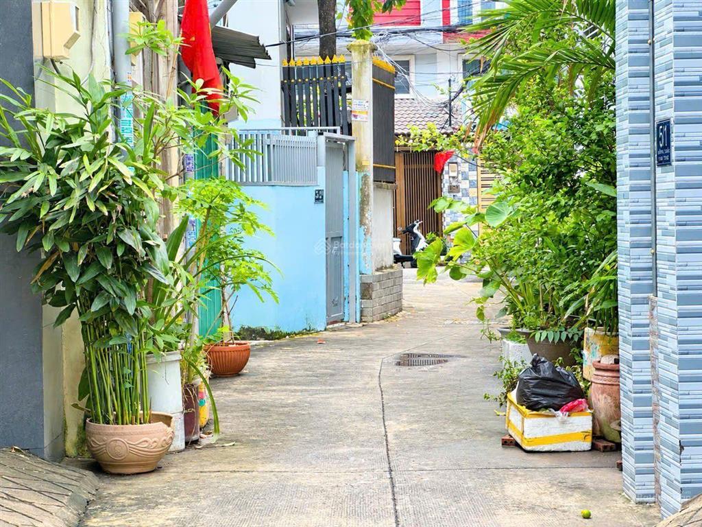 5,2 tỷ  nhà c4  rộng rãi  93m2, ngay trường tiểu học hoàng diệu, đường số 10 linh trung.