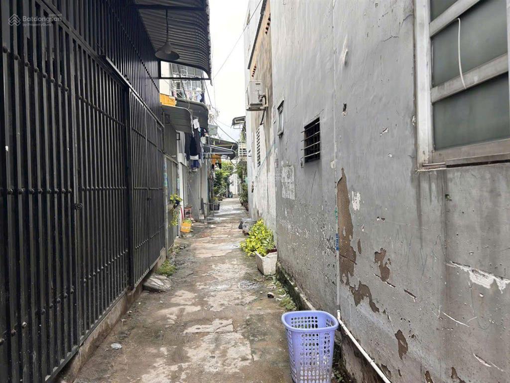 2,6 tỷ  2 tầng, 2pn  30m2  linh xuân thủ đức